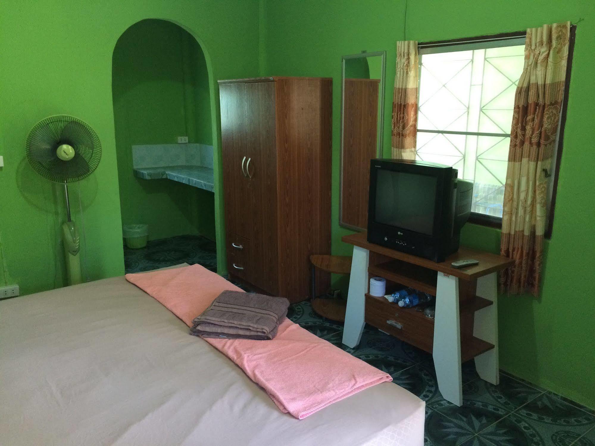 Abc Bungalow Baan Tai Bagian luar foto
