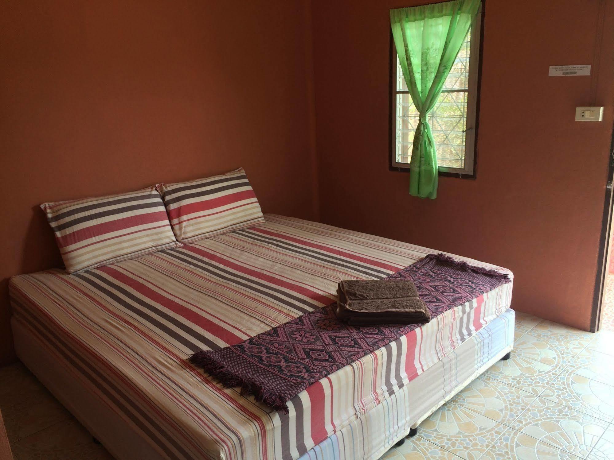 Abc Bungalow Baan Tai Bagian luar foto