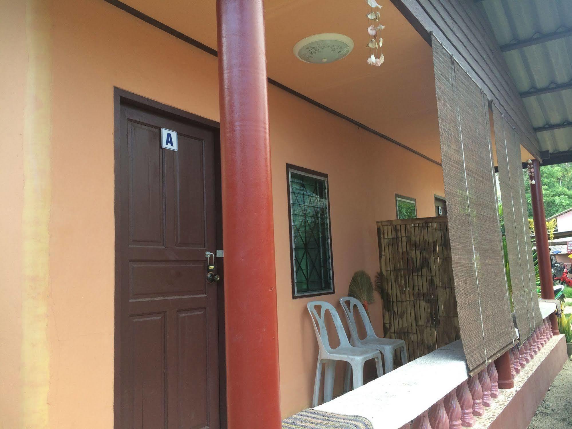 Abc Bungalow Baan Tai Bagian luar foto